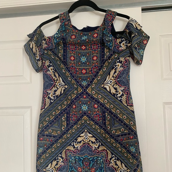 Size 4P. Cold shoulder dress.  Fully lined. - Picture 1 of 3